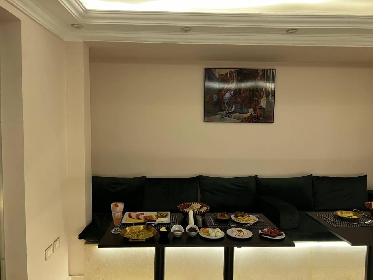 Aziz Egypt Pyramids View Hotel Kafret el-Gabal Екстериор снимка