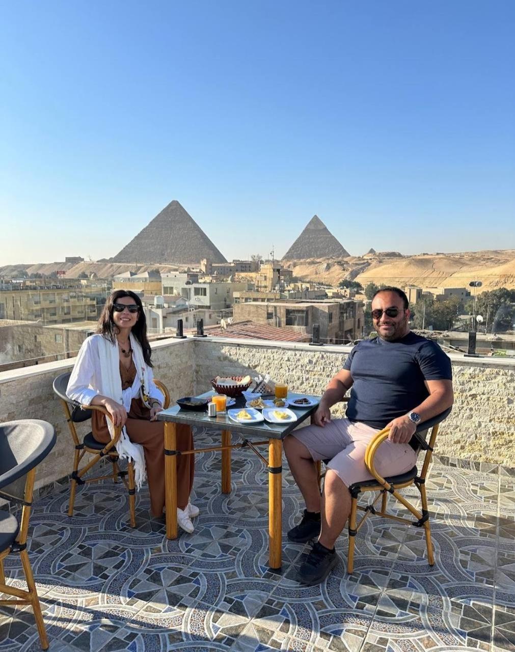 Aziz Egypt Pyramids View Hotel Kafret el-Gabal Екстериор снимка